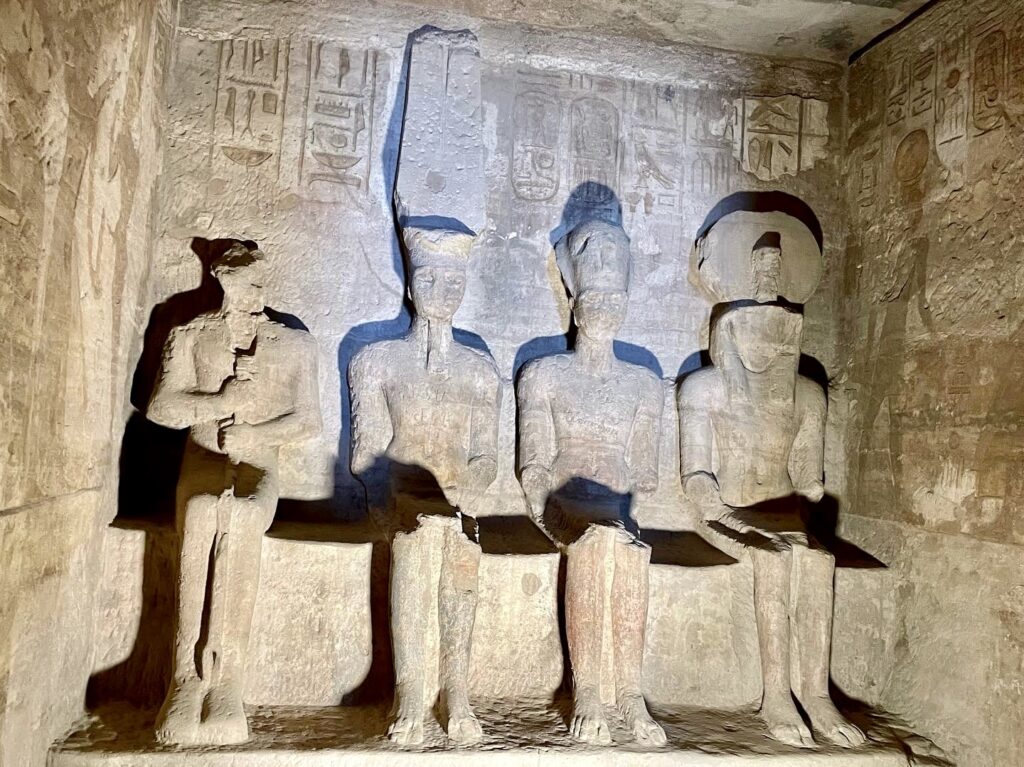 69C6A87A-9C49-448F-87D1-21758BA6F5D3